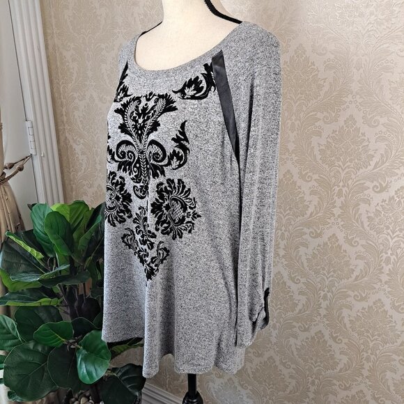 Style & Co Size XL Gray Tunic Sweater Black Velvet Pattern Tab Sleeves NWOT - Picture 5 of 11